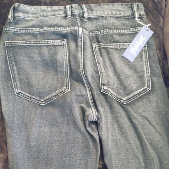 Brand New Men's Distressed Jeans - Picture 6 of 7